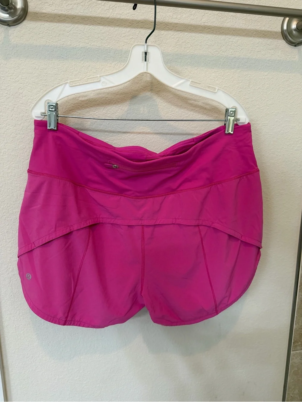 Lululemon High Rise 4” Speed up Shorts